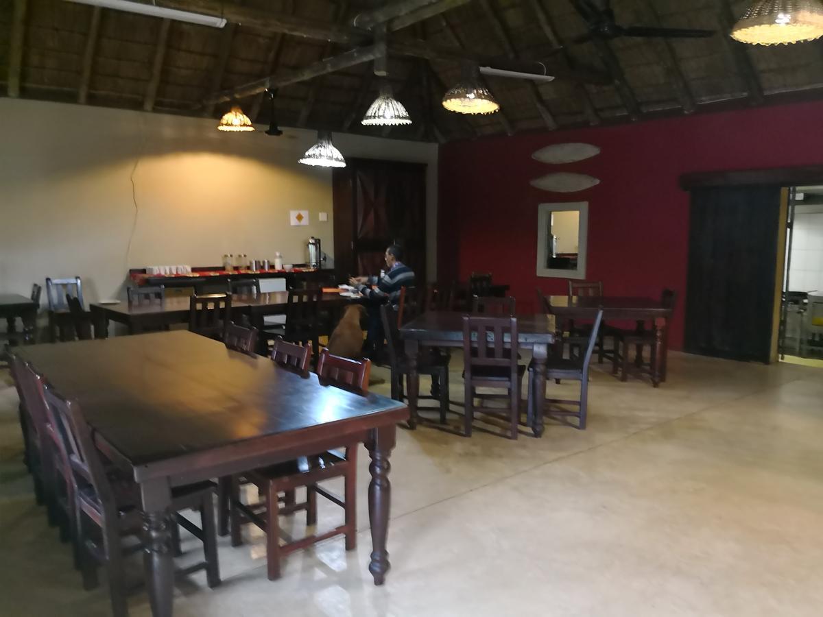 Touch Of Africa Lodge Lanseria Exteriér fotografie
